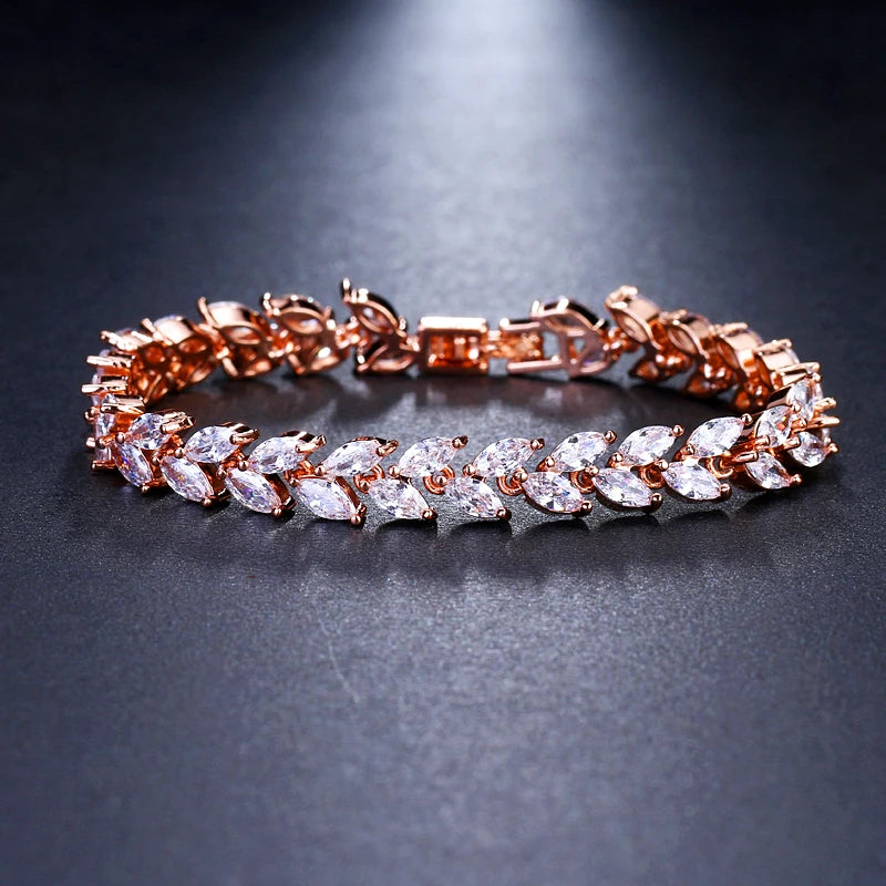 Trendy Leaf Charm Cubic Zirconia Bracelet & Bangles for Bride Bracelets Jewelry Sliver Color Clear CZ Crystal Bangles for Women
