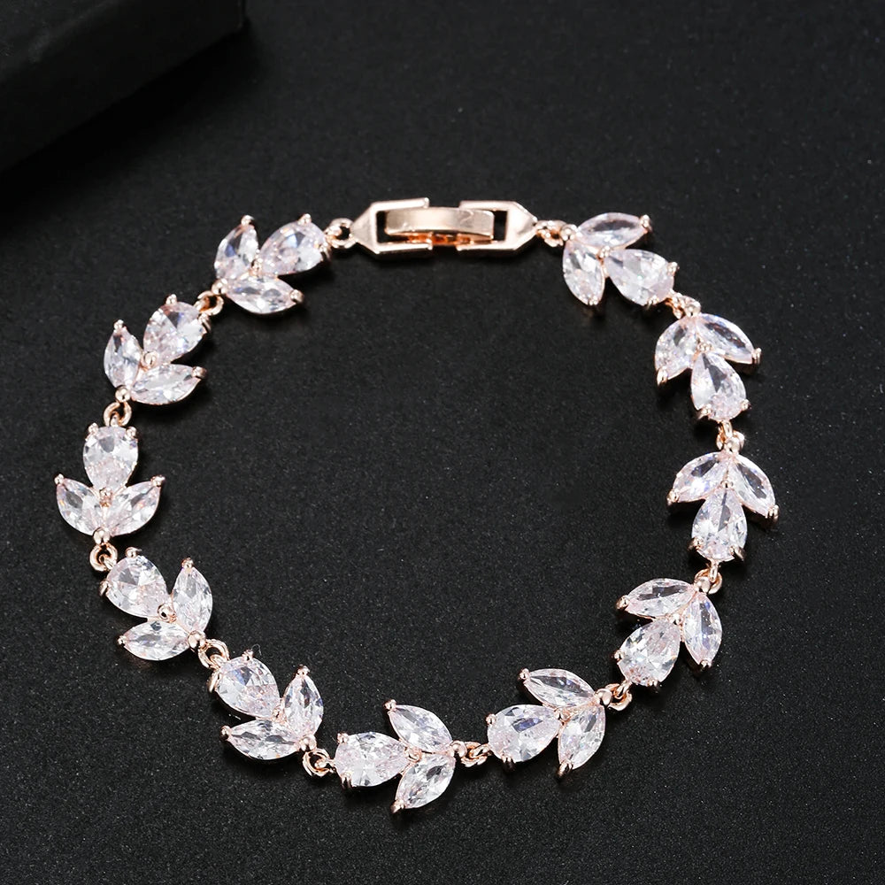 Trendy Leaf Charm Cubic Zirconia Bracelet & Bangles for Bride Bracelets Jewelry Sliver Color Clear CZ Crystal Bangles for Women
