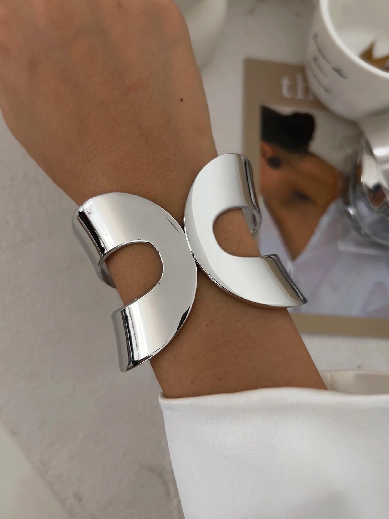 4 Styles of Exaggerated Chunky Cuff Bangles