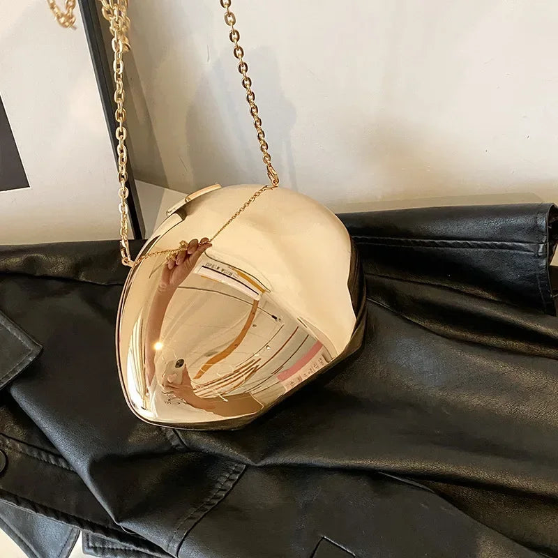 Shell Shape Clutch Bag Gold & Silver