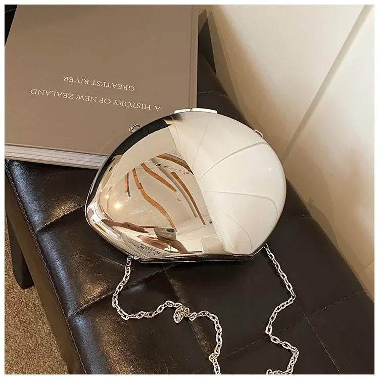 Shell Shape Clutch Bag Gold & Silver