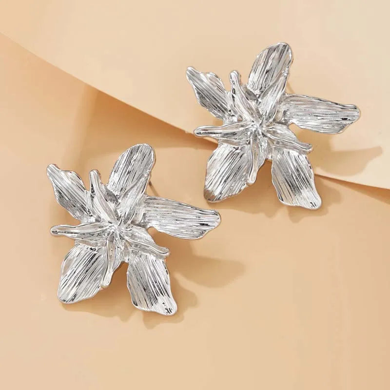 Exaggerated Flower Stud Earrings