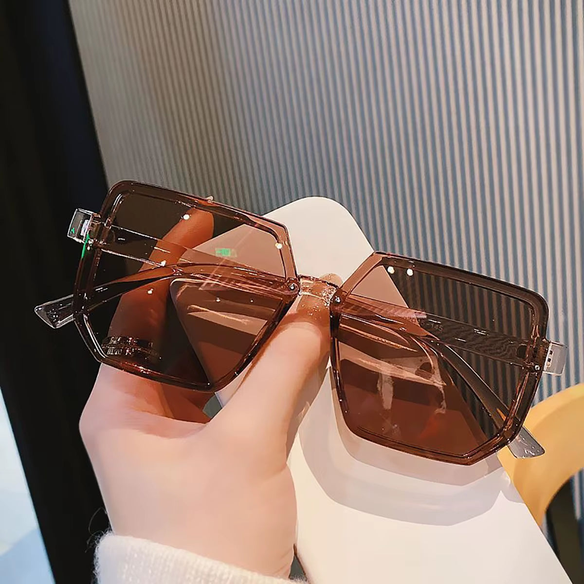 Polygonal Big Frame Sunglasses