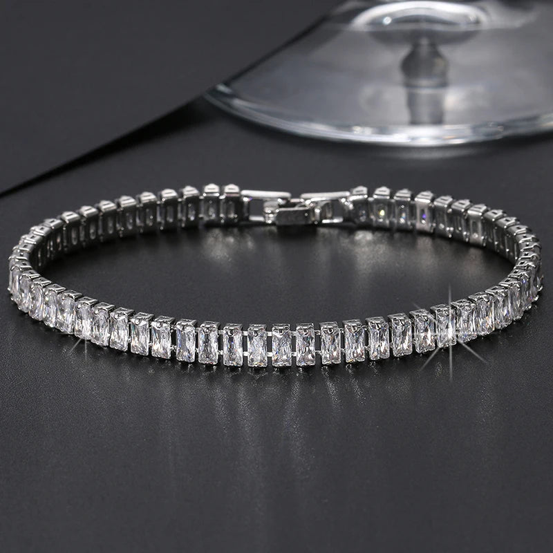 Trendy Leaf Charm Cubic Zirconia Bracelet & Bangles for Bride Bracelets Jewelry Sliver Color Clear CZ Crystal Bangles for Women