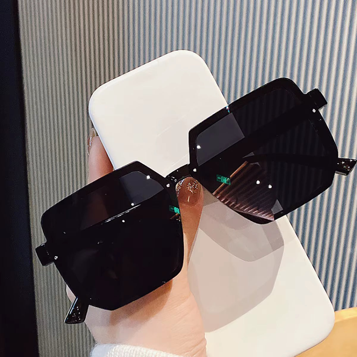 Polygonal Big Frame Sunglasses