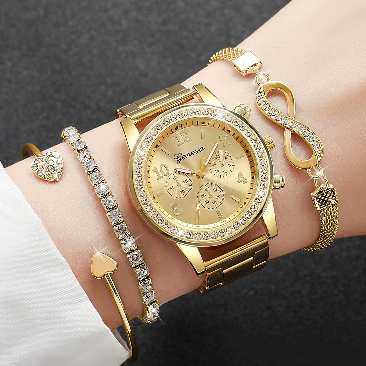 4Pcs/Set Quartz Watch and Bracelets with Rhinestones