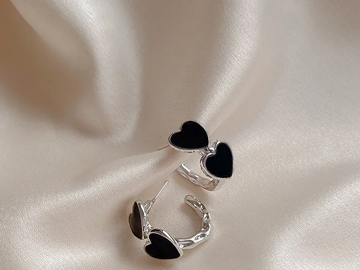 Korean Style Fashion Pearl Camellia Earrings for Women Girls Crystal Pendant Jewelry Lady Trendy Vintage Accessories Ear Rings