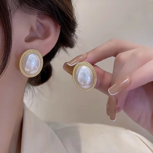 Elegant Stud Earrings