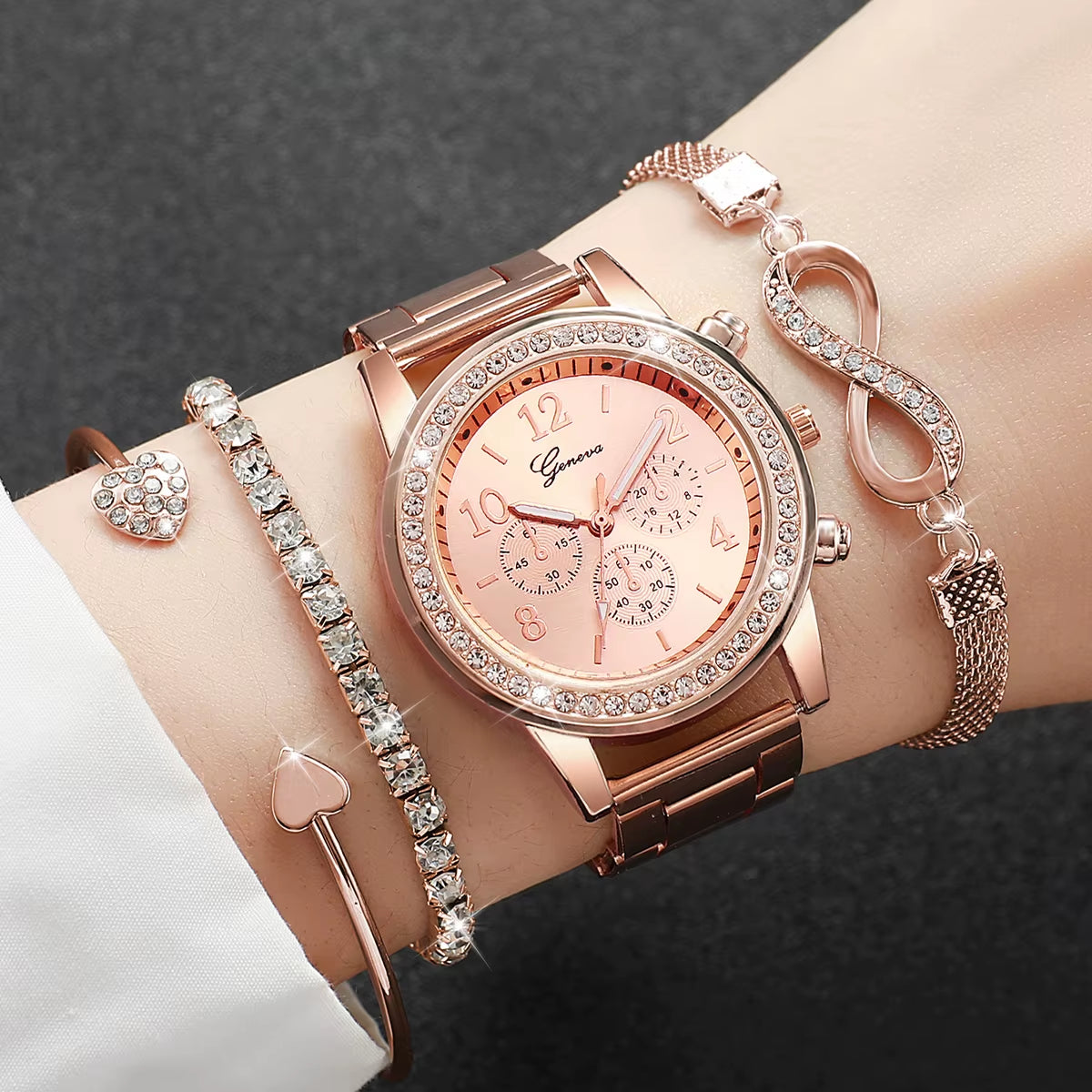 4Pcs/Set Quartz Watch and Bracelets with Rhinestones