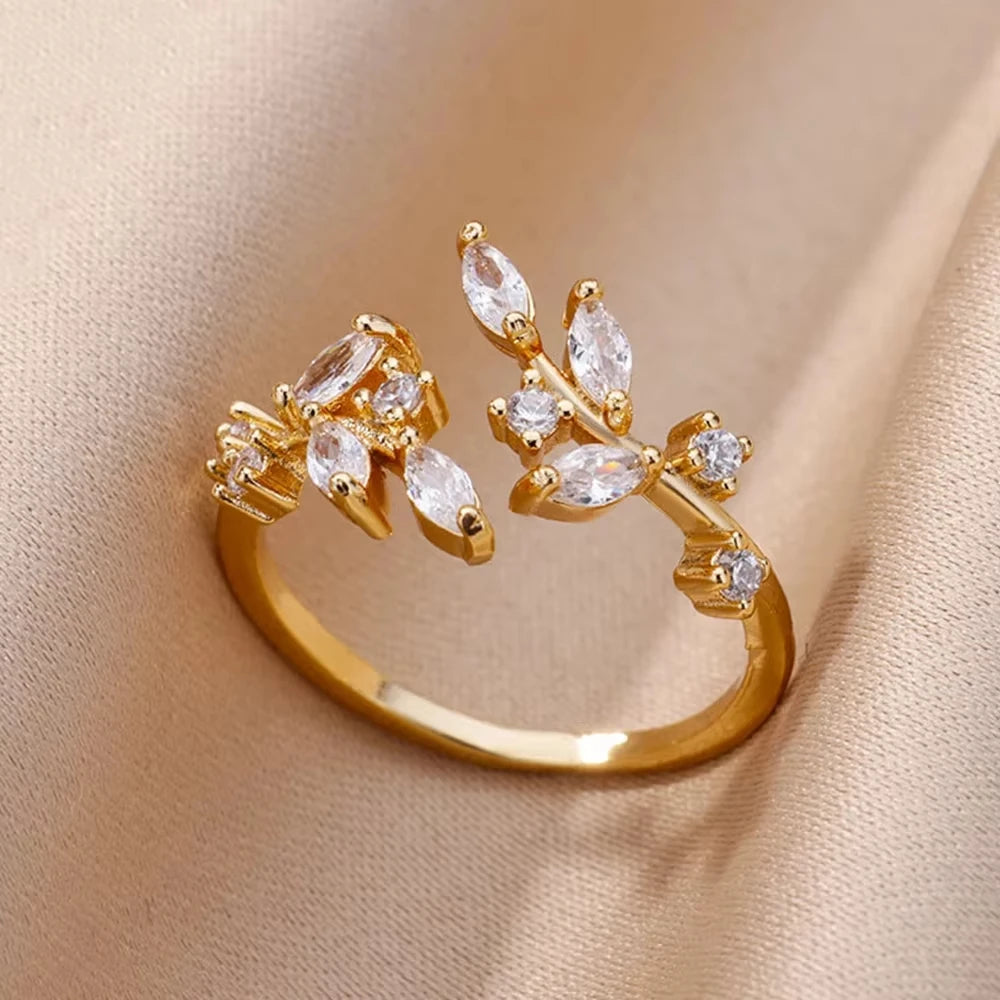 White Zircon Geometric Rings