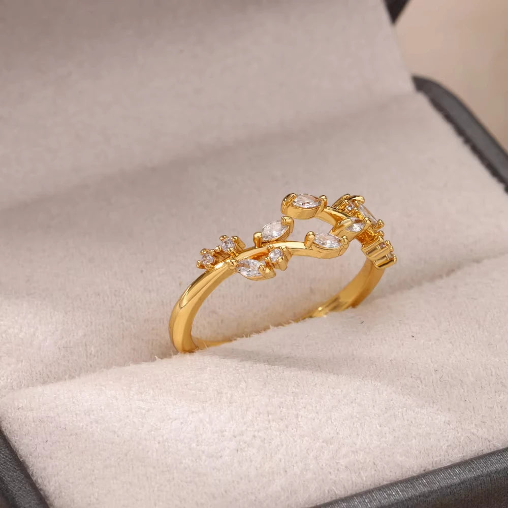 White Zircon Geometric Rings