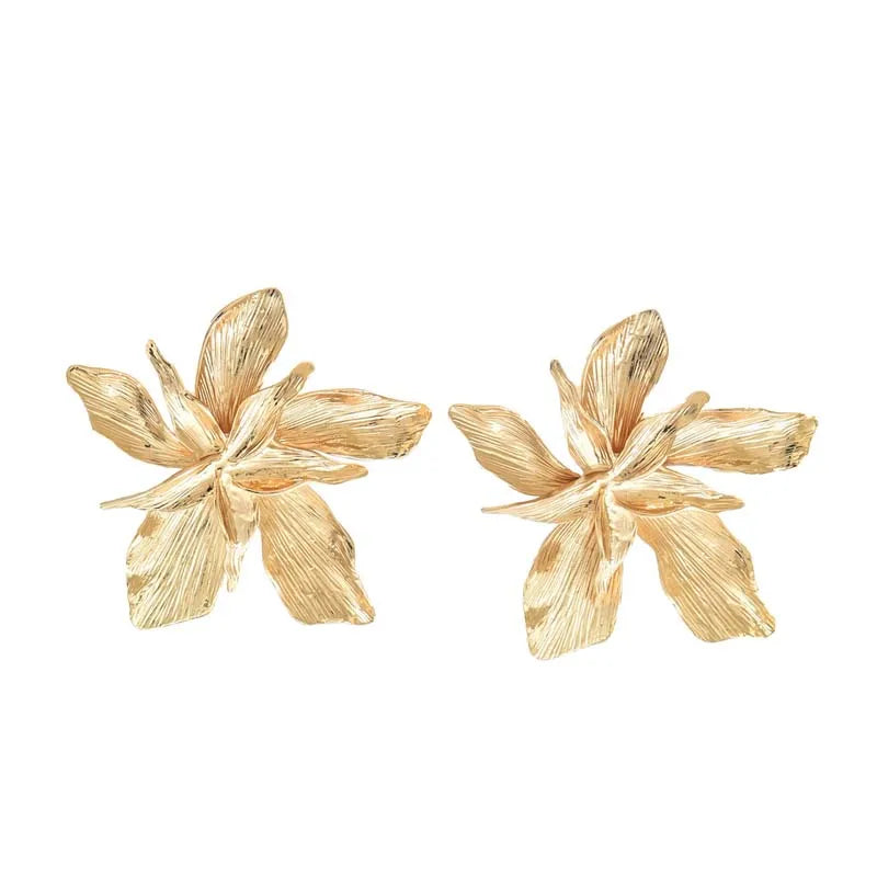 Exaggerated Flower Stud Earrings