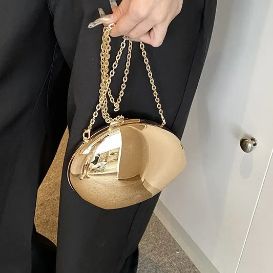 Shell Shape Clutch Bag Gold & Silver