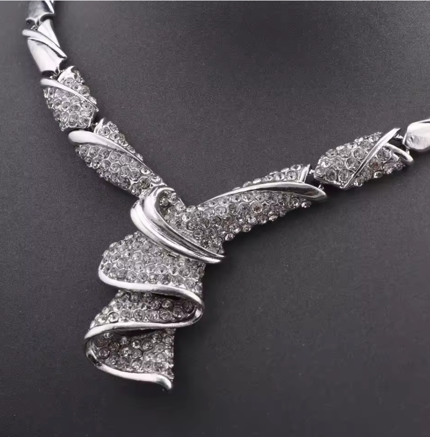 4Pcs Plated Silver Geometric Design Wedding Jewellery Set