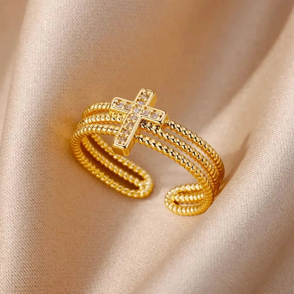 White Zircon Geometric Rings