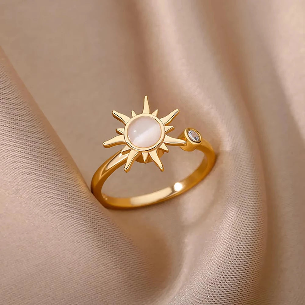 White Zircon Geometric Rings